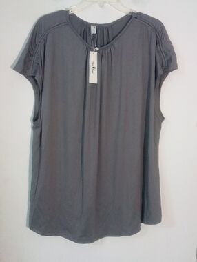 * Agnes Orinda Gray Flowy Blouse 4X Plus NWT